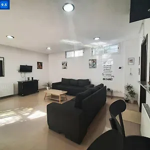 https://studio-tres-bien-situe-au-jardin-d-el-menzah-1.tunis-best-hotels.com