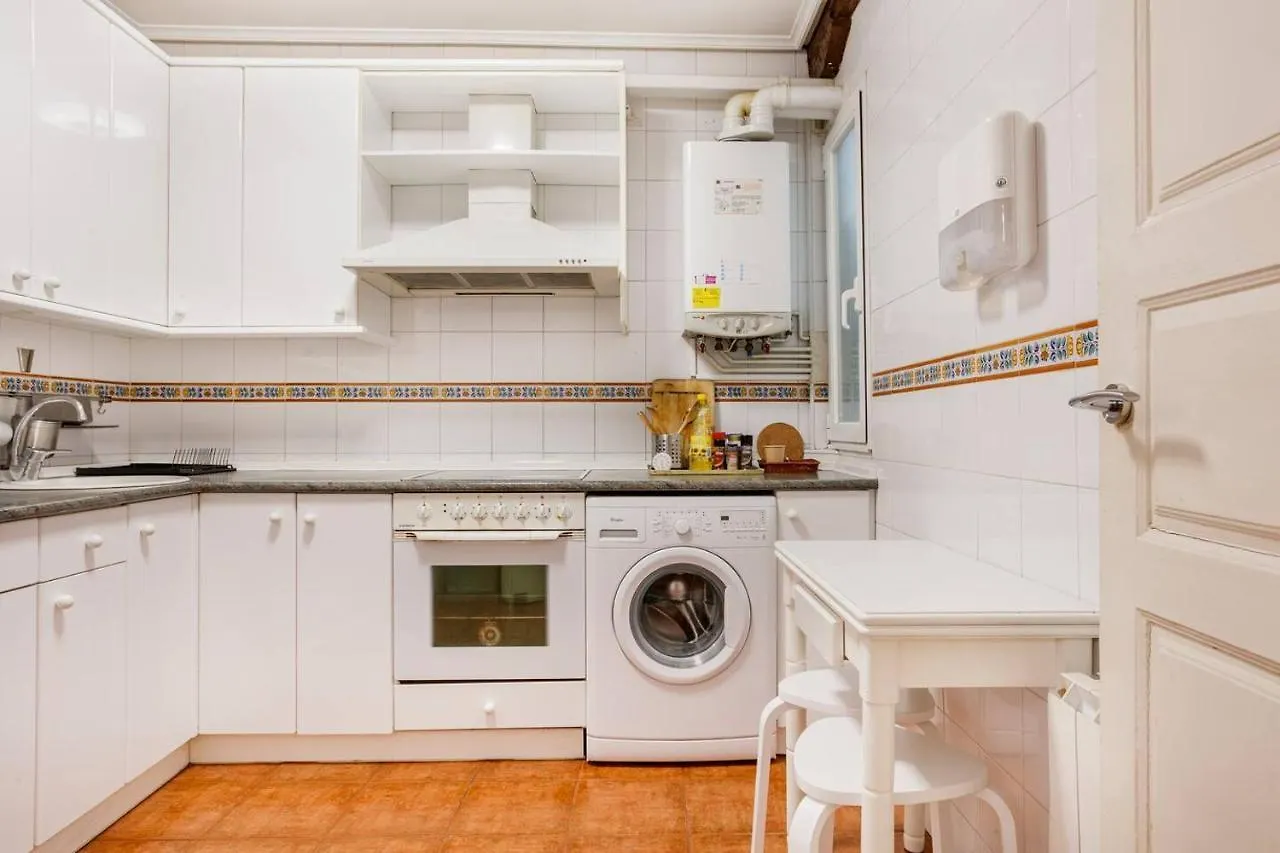 Homestay Plaza Nueva Habitaciones Bilbao Spain